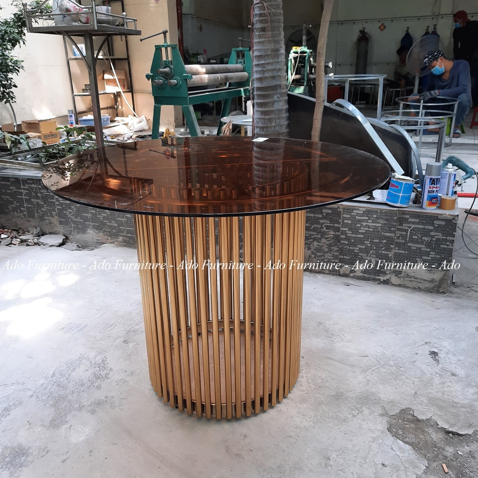 Bàn ăn tròn chân inox mặt kiếng 021